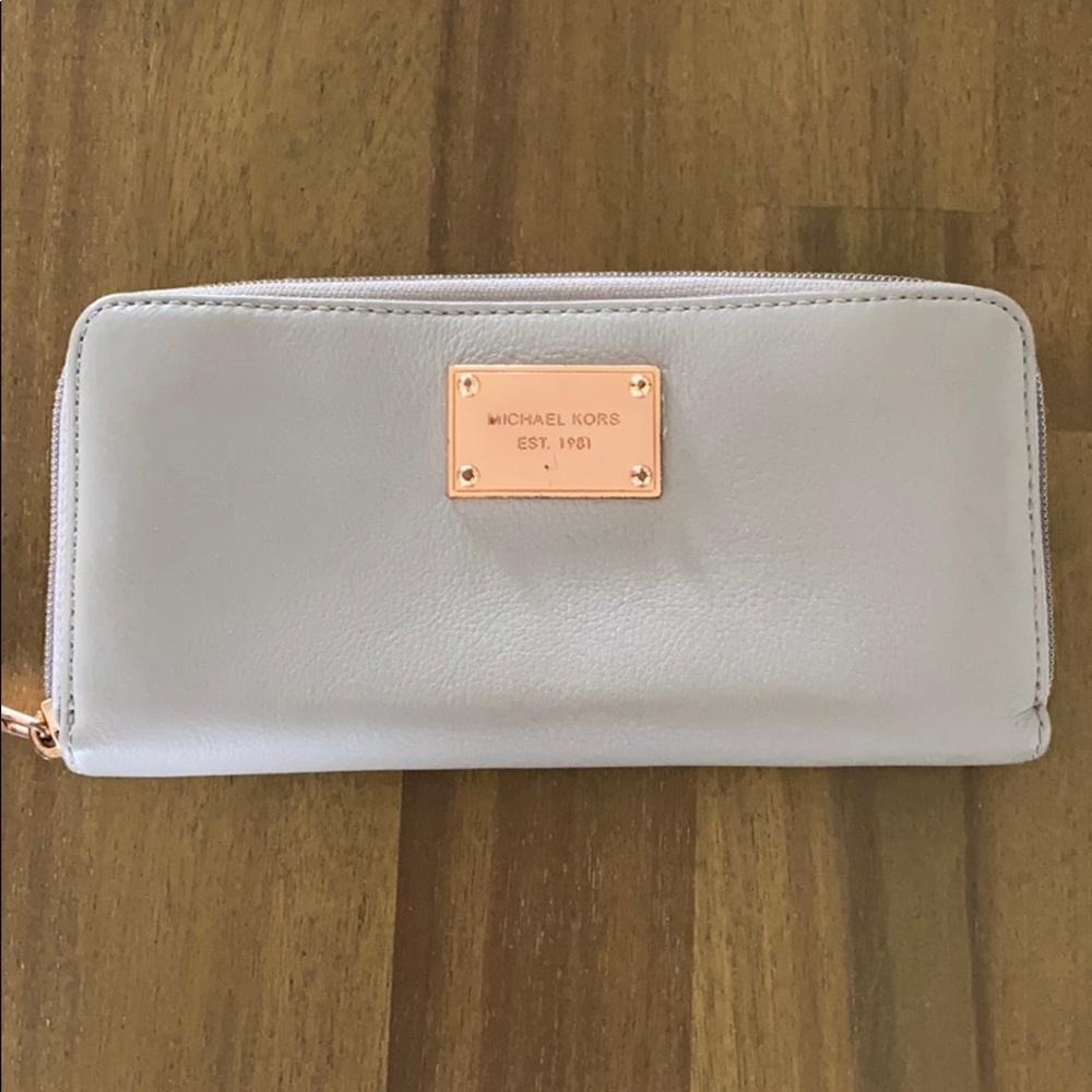 Michael Kors zip around wallet
